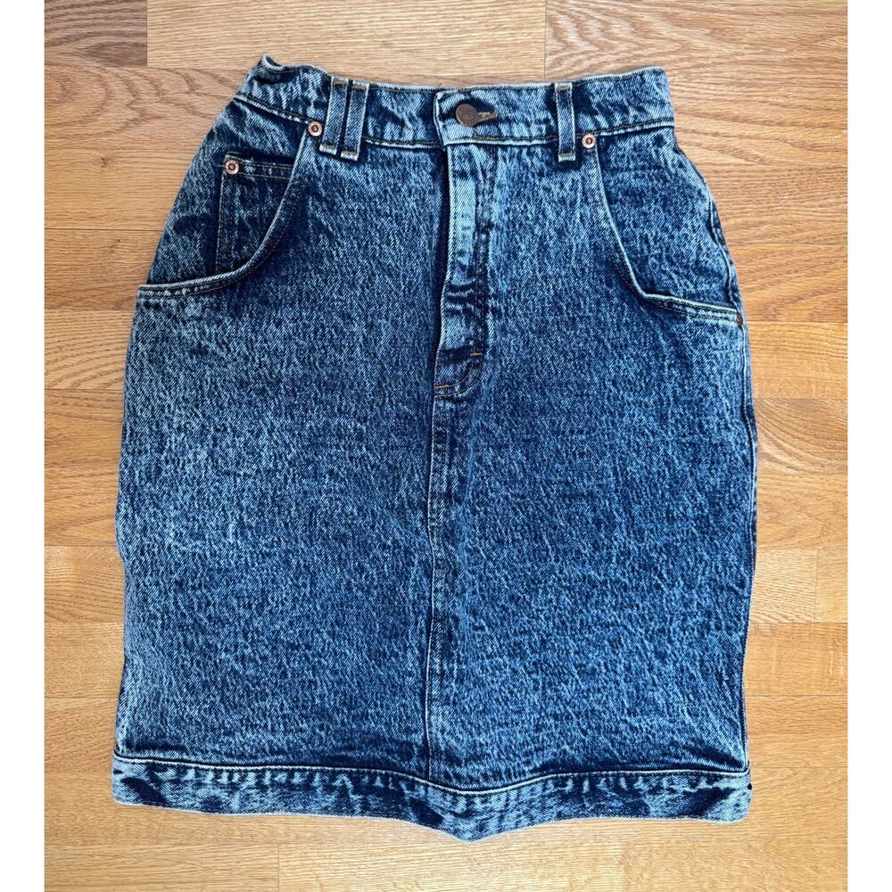 Vintage Lee Jeans Skirt, Acid Washed Denim Skirt, 80s, USA, Union Tag, XS 24"W